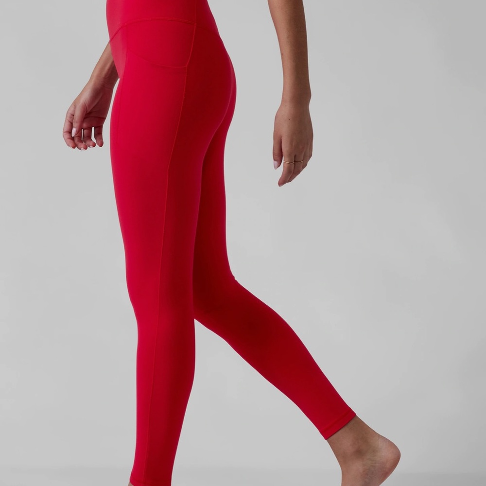 Athleta Salutation Stash Pocket II Tight - Bright red leggings